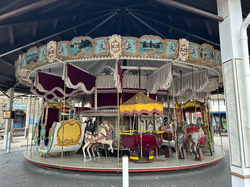 For sale Nostalgic carousel Martin Meijer Used Amusement Rides