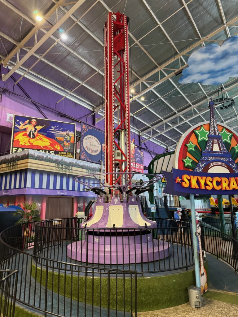 For sale Freefall tower Martin Meijer Used Amusement Rides